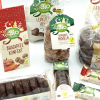 Vegane Weihnachts-Leckereien bei DM: Welche schmecken am besten? [Test]