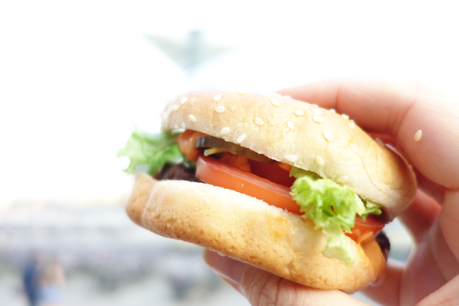 Der neue "Fresh Vegan TS"-Burger von McDonald's. Wie schmeckt er?