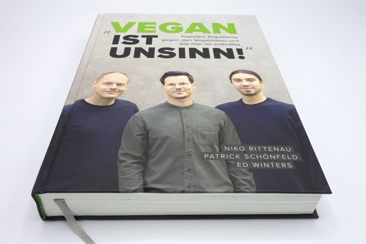 Das Buch "Vegan ist Unsinn!" ist ein ganz schöner Wälzer - mit knapp 370 Seiten.