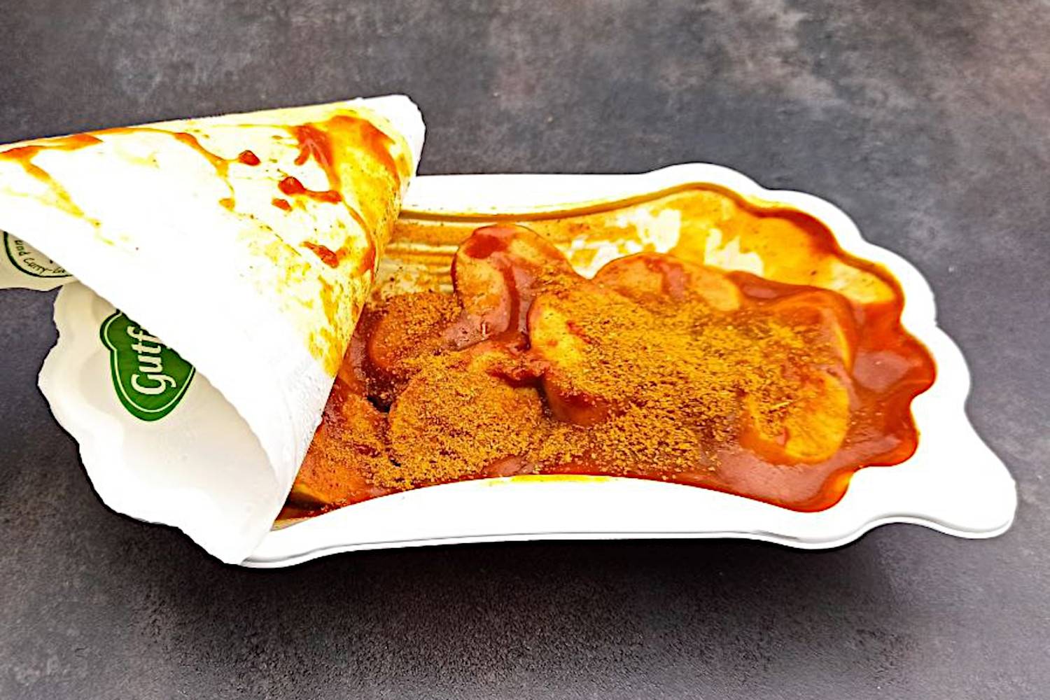 Schnell erwärmt: Vegane Currywurst von Gutfried.